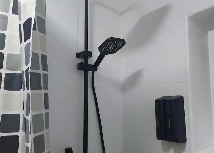 Appartamento Vistas Al Mar, Acogedor, Completo. Cerca Del Centro Y Del Puerto.